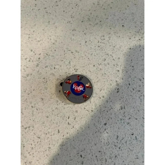 Disney Pin EPCOT World Flags Mickey Icon Spinner - Picture 1 of 2